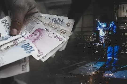 Üçüncü Çeyrekte Ücretlerde Yüzde 40 Artış, Sanayide İstihdam Düşüşü
